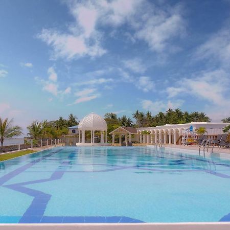 Maayo Argao Hotel Buitenkant foto