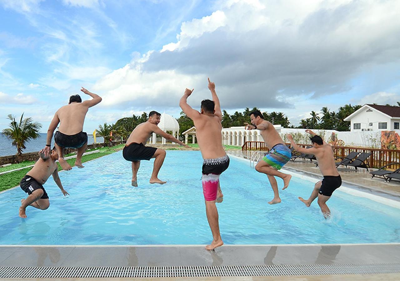 Maayo Argao Hotel Buitenkant foto